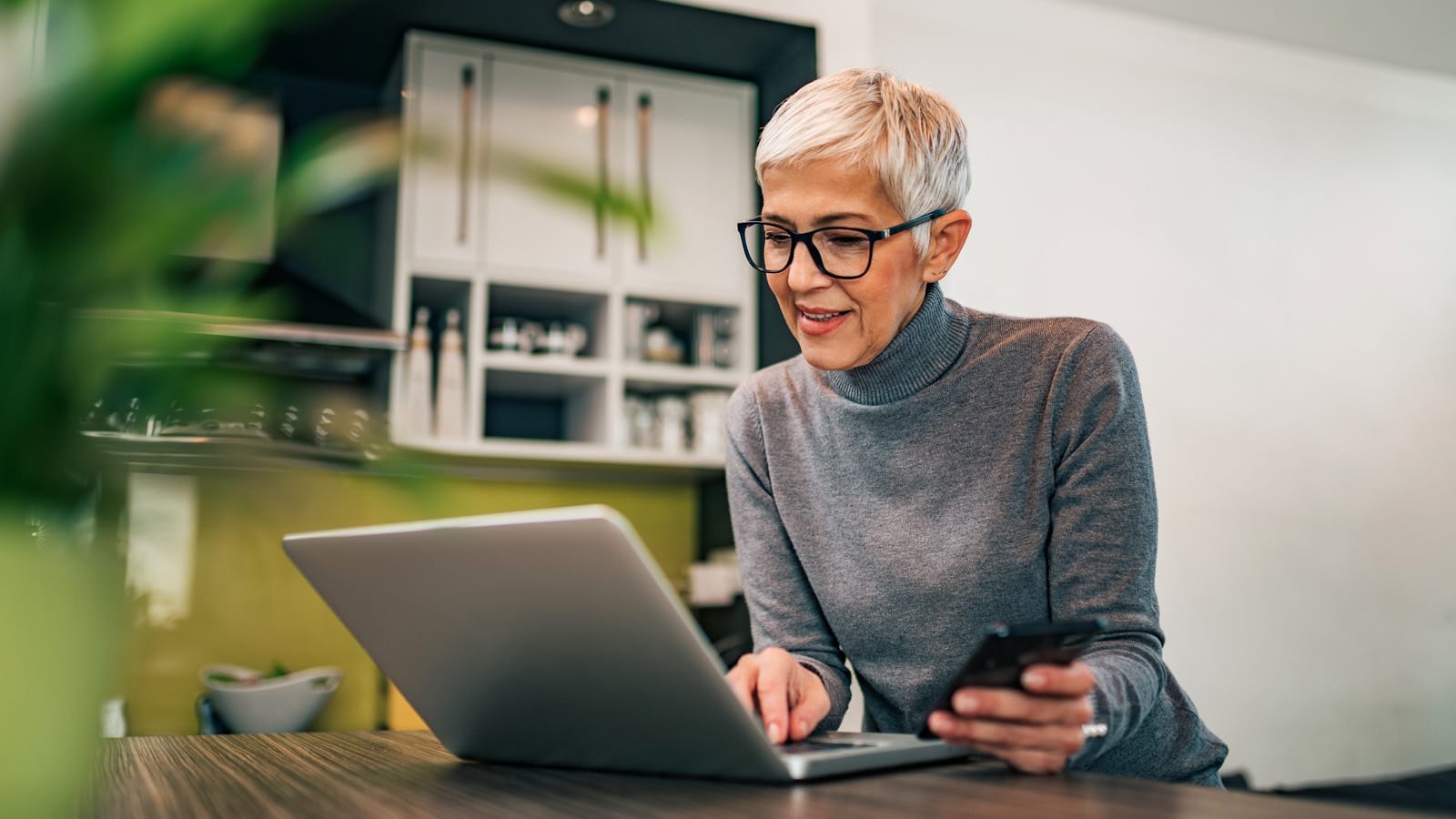 Medicare-Senior-Woman-Computer.jpg