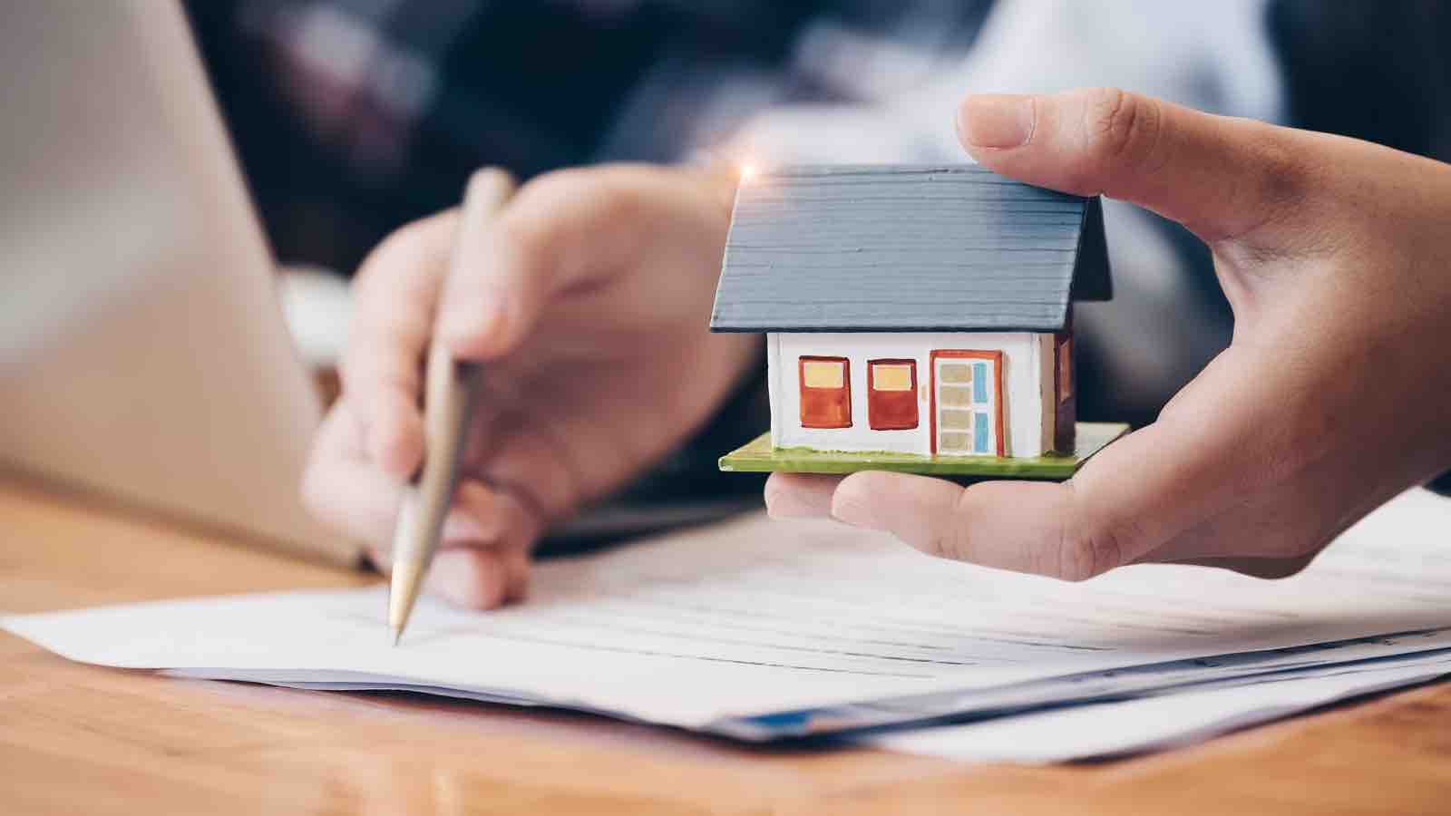 Mortgage-Insurance-Life-Insurance.jpg